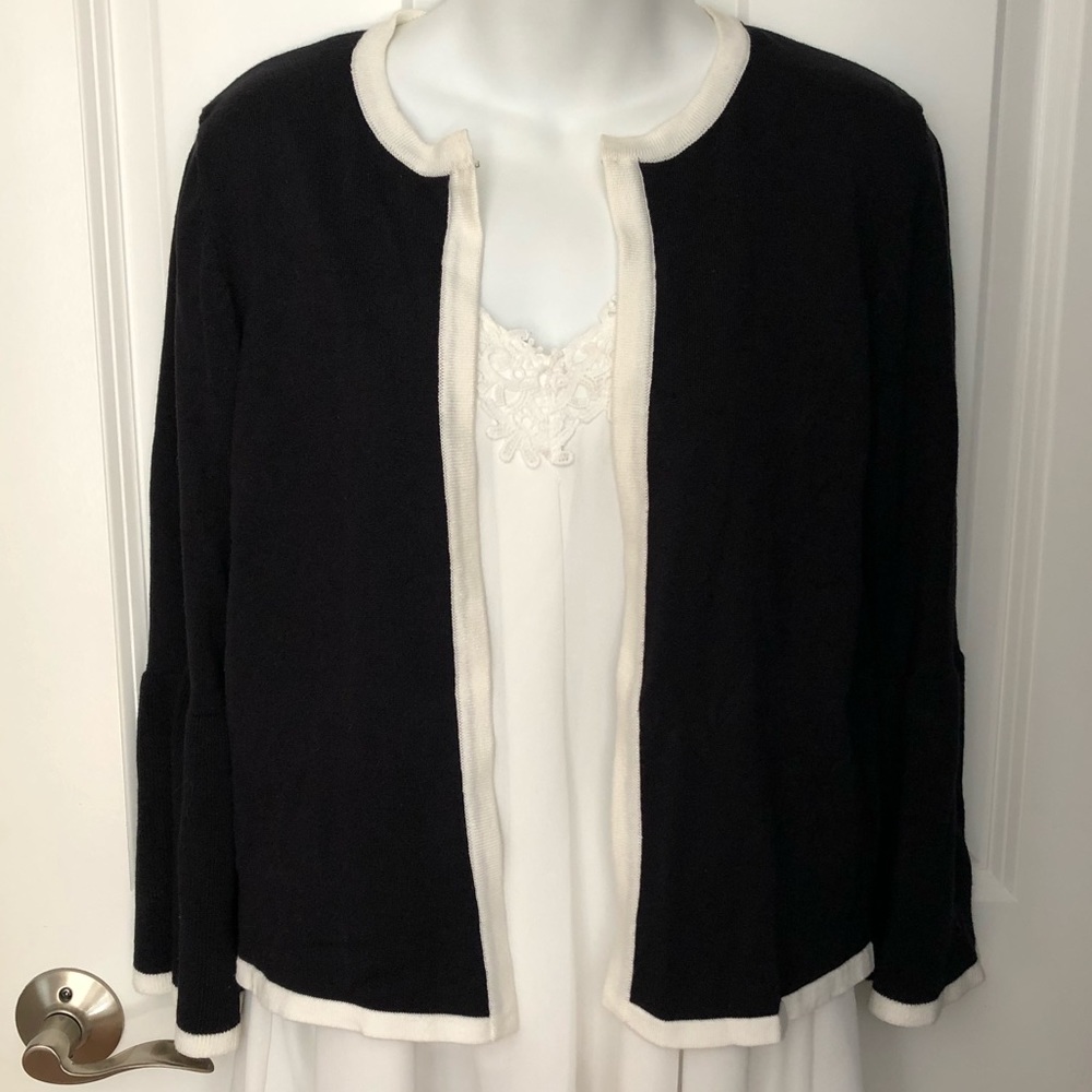 NWOT Cable & Gauge Bell-sleeved Cardigan Sweater